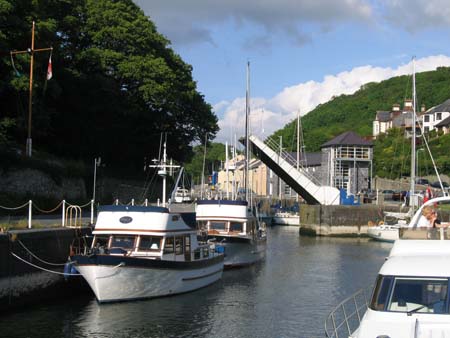 Y Felinheli Harbour